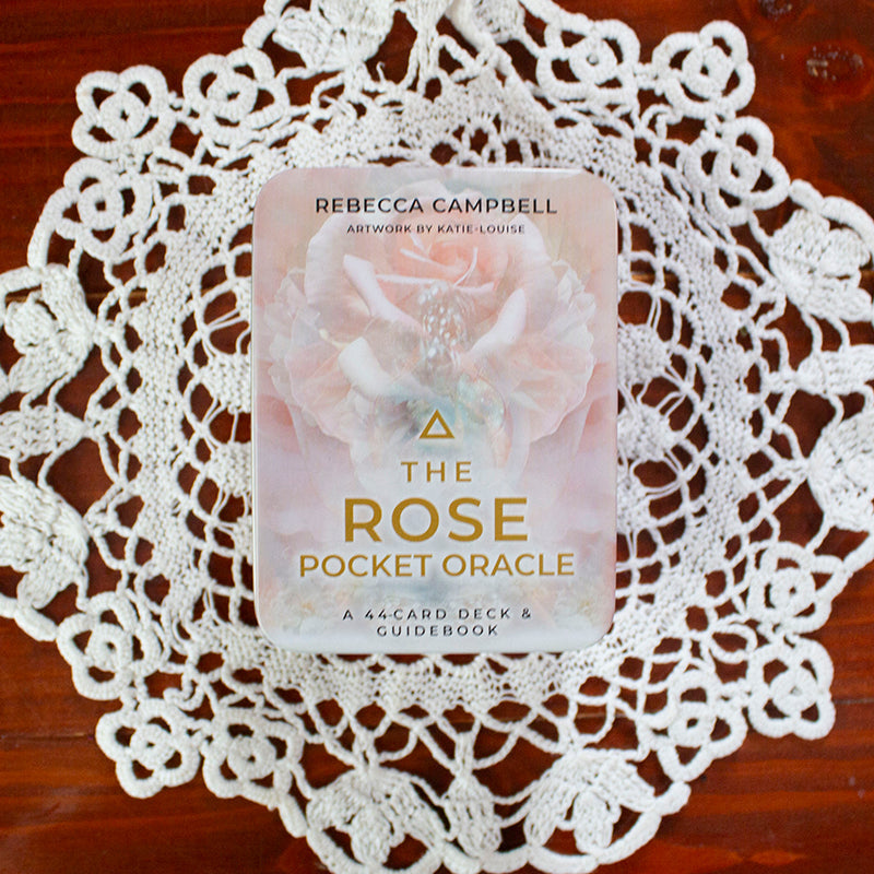 Rose Pocket Oracle -oraakkelikortit