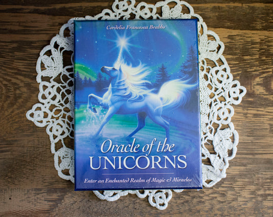 Oracle of the Unicorns -oraakkelikortit